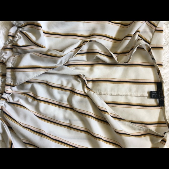 Batwing Sleeve Crop Top - Picture 3 of 4